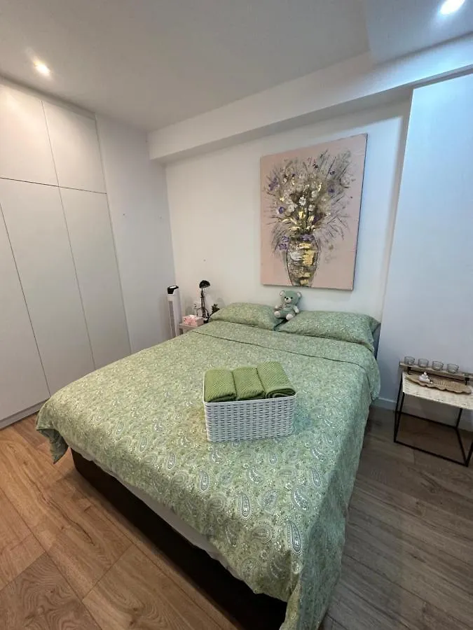 Apartment Near By Downtown Beach Barcelona 0*,  Spain
